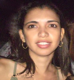 Date this attractive Brazil girl Gislaine- from  B1962