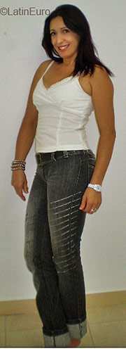 Date this lovely Brazil girl Irenilde from Maringa B1969