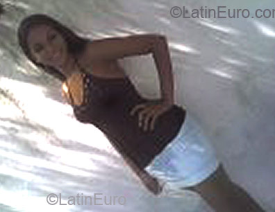 Date this young Brazil girl Gleyssiane from Fortaleza B2000