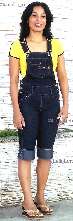 Date this charming Brazil girl Ivonete from  B2316