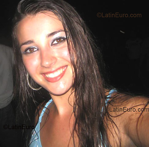 Date this pretty Brazil girl Bianca from Vitoria B2472