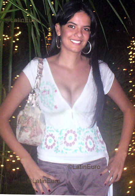 Date this athletic Brazil girl Mylla from GOIANIA B2546