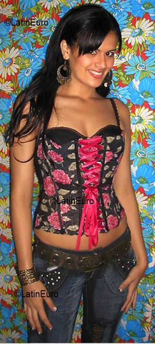 Date this georgeous Brazil girl Jacqueline from CARUARU B2707