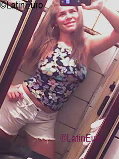 Date this pretty Brazil girl Daiana from RIO DE JANEIRO B2739