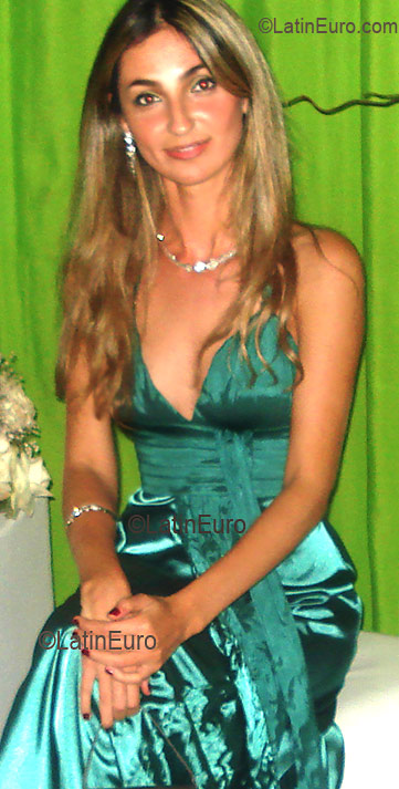 Date this beautiful Brazil girl Cristiane from SAO MATEUS B2747