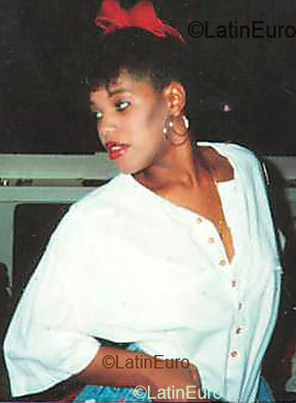 Date this lovely Brazil girl Rosangela from OSASCO B2800