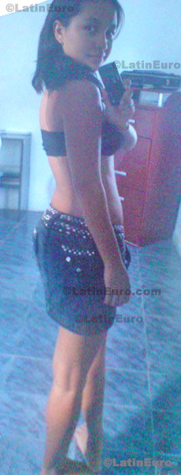 Date this fun Brazil girl Thamyres from Campos Dos Goytacazes B284