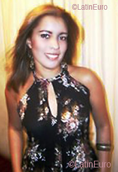 Date this foxy Brazil girl Jaqueline from RIO DE JANEIRO B2854