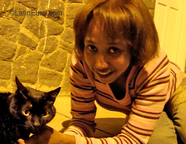 Date this lovely Brazil girl Marcia from SAO PAULO B2856