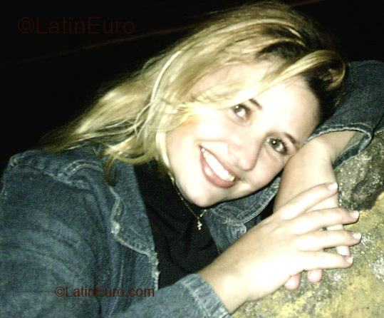 Date this pretty Brazil girl Gabriela from SAO SEBASTIAO B2892