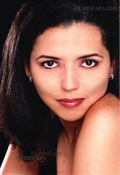 Date this exotic Brazil girl Luciane from SAO PAULO B3029