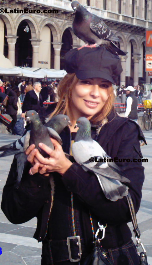 Date this young Brazil girl Dayse from Governador Valadares B314