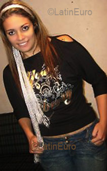 Date this passionate Brazil girl Karine from CRUZ ALTA B3178