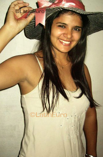 Date this nice looking Brazil girl Janaina from SAO LUIS B3496