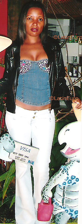 Date this exotic Brazil girl Michelle from SALVADOR B3503