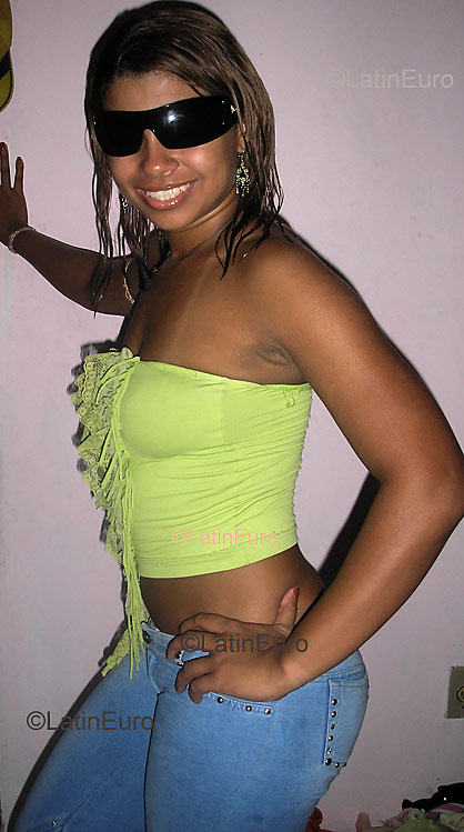 Date this funny Brazil girl Michelle from MANAUS B3552
