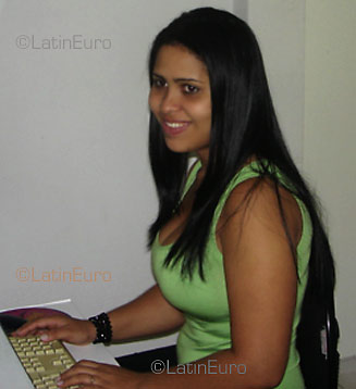 Date this beautiful Brazil girl Denise from SAO LUIS B3594