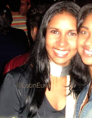 Date this funny Brazil girl Danielle from NANUQUE B3613