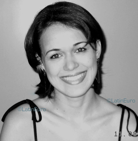 Date this gorgeous Brazil girl Andreia from COLATINA B3626