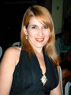 Date this happy Brazil girl Alice from BELEM B3655