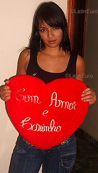 Date this athletic Brazil girl Ana from RIACHO FUNDO B3688
