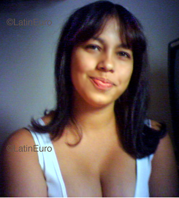 Date this athletic Brazil girl Daiana from SAO BERNARDO B3693