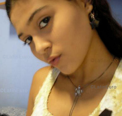 Date this fun Brazil girl Maria from MANAUS B3892