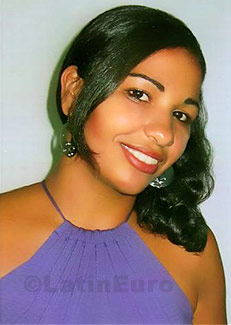 Date this charming Brazil girl Roseli from Salvador B397