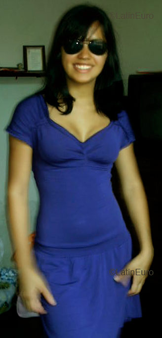 Date this young Brazil girl Aurea from BELO HORIZONTE B4047