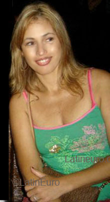 Date this lovely Brazil girl Bel from RIO DE JANEIRO B4057