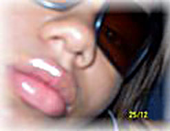 Date this cute Brazil girl Patricia from GOVERNADOR VALADARES B4063