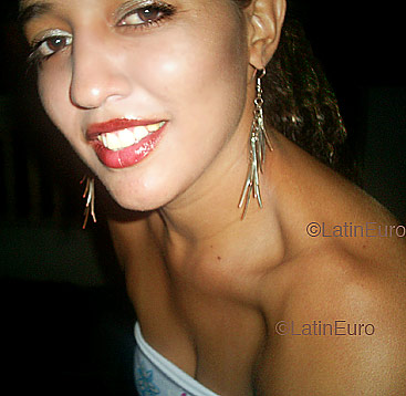 Date this lovely Brazil girl Carla from PIRIPIRI B4069