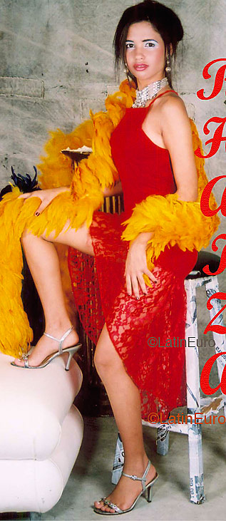 Date this funny Brazil girl Rhaiza from  B4138