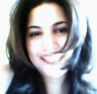Date this pretty Brazil girl Amanda from IPATINGA B4184