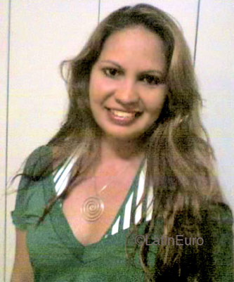 Date this sensual Brazil girl Cristiane from FORTALEZA B4230