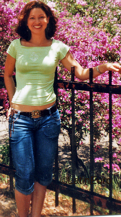 Date this pretty Brazil girl Maria from BAURU B4231