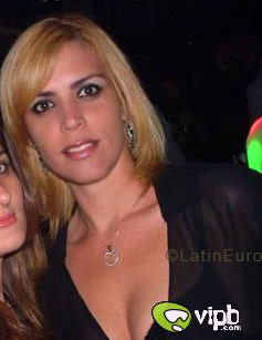 Date this hard body Brazil girl Lillian from  B4315