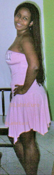 Date this delightful Brazil girl Luciana from RECIFE B4325