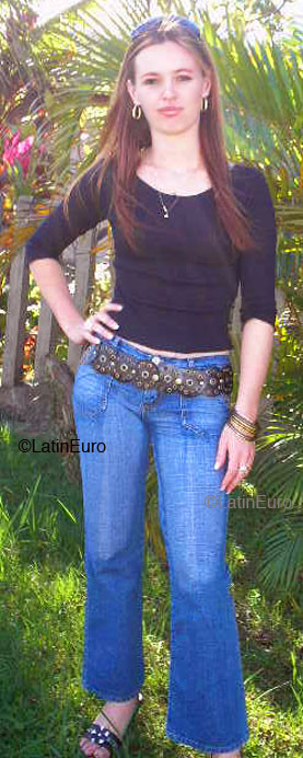 Date this sensual Brazil girl Alexandra from  B4549