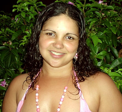 Date this delightful Brazil girl Maria from JATAI B4559