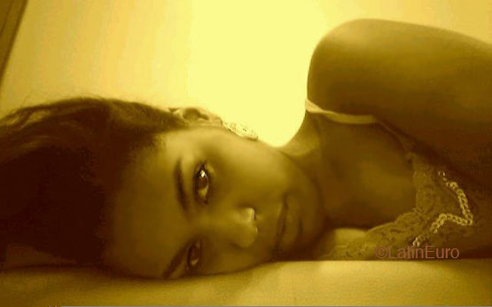 Date this athletic Brazil girl Camila from MAGE B4570