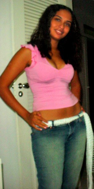 Date this passionate Brazil girl Jacki from ARACAJU B4696