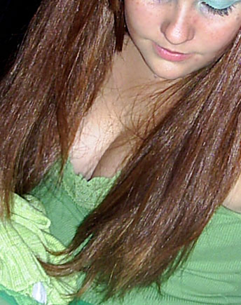 Date this gorgeous Brazil girl Marianne from RIO DE JANEIRO B4736