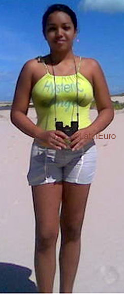 Date this good-looking Brazil girl Sheile from BEQUIMAO B4789