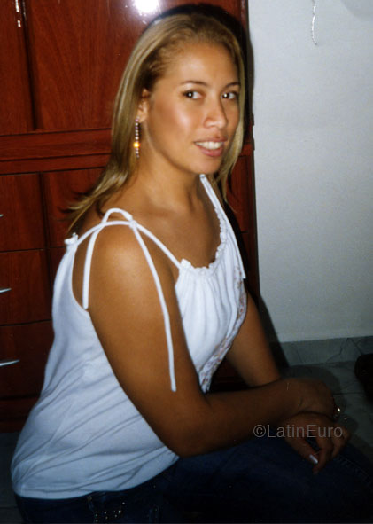 Date this young Brazil girl Graciela from SAO PAULO B4822