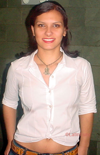 Date this lovely Brazil girl Erika from CRUZEIRO B4823