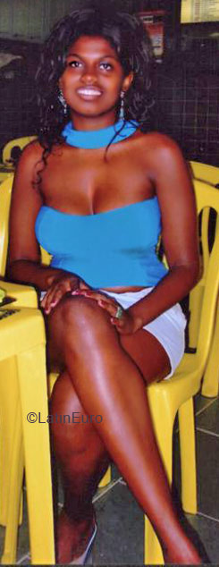 Date this pretty Brazil girl Daniele from GOVERNADOR VALADARES B4838