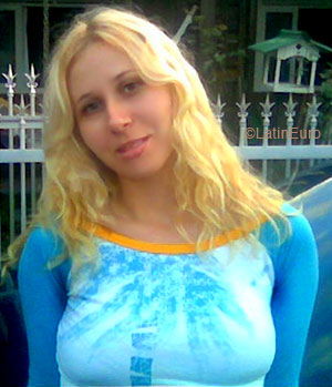 Date this happy Brazil girl Fabiana from  B4870