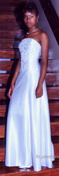 Date this beautiful Brazil girl Juliana from CACAPAVA B4946