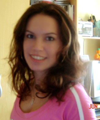 Date this lovely Brazil girl Thais from PORTO ALEGRE B5016
